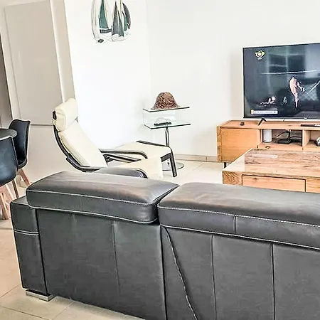 Apartment Eleganza-2 By Interhome Le Lavandou