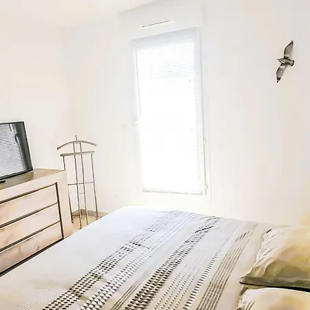 Daire Classe 4 Etoiles By Interhome Le Lavandou