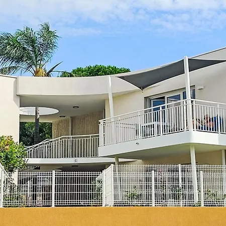 Classe 4 Etoiles By Interhome Le Lavandou