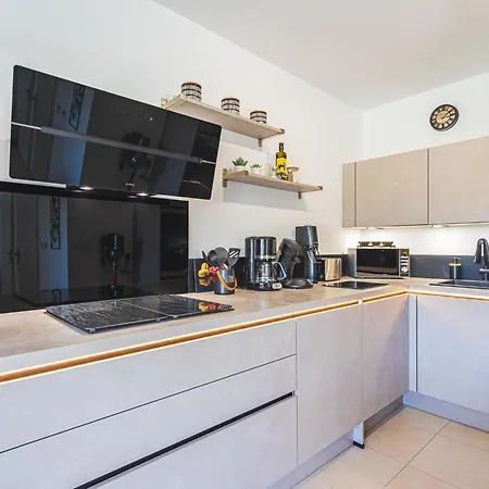 Classe 4 Etoiles By Interhome Le Lavandou