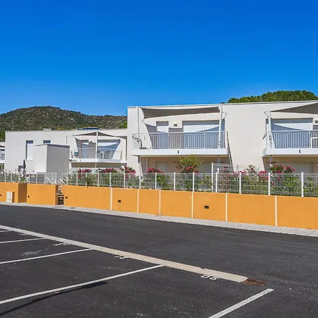 Daire Classe 4 Etoiles By Interhome