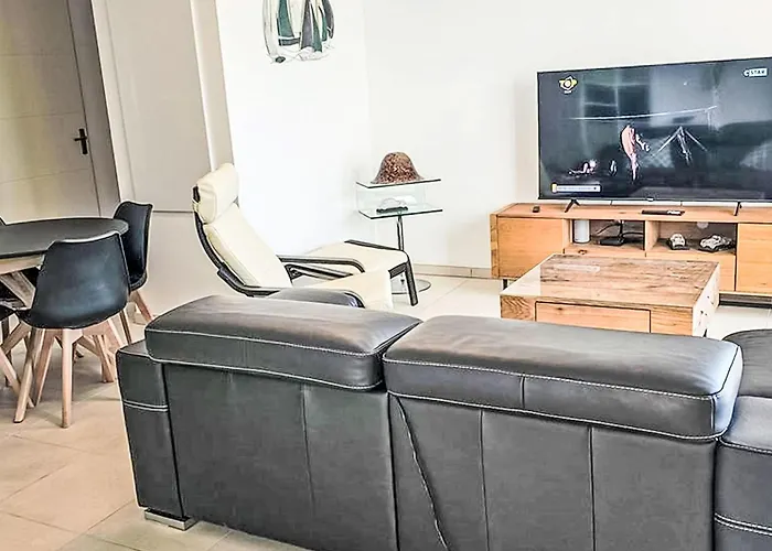 Apartment Eleganza-2 By Interhome Le Lavandou