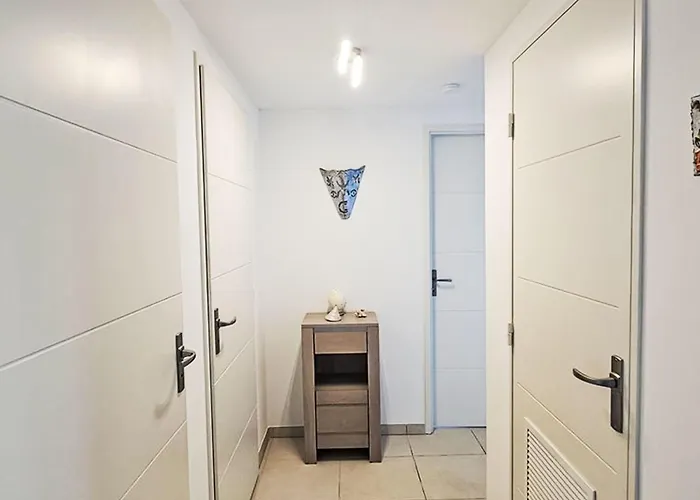 Eleganza-2 By Interhome *